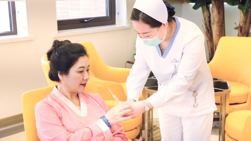 孕前检查结果的出具时间因检查项目和医院的不同而有所差异。一般来说，以下几种情况：